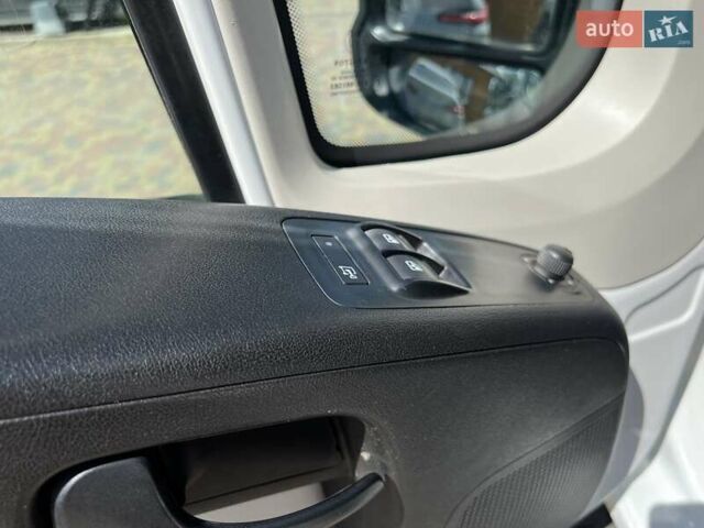 Білий Сітроен Jumper, об'ємом двигуна 2.2 л та пробігом 444 тис. км за 11500 $, фото 24 на Automoto.ua
