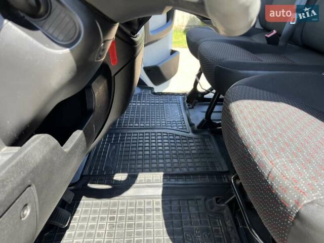 Білий Сітроен Jumper, об'ємом двигуна 2.2 л та пробігом 444 тис. км за 11000 $, фото 21 на Automoto.ua