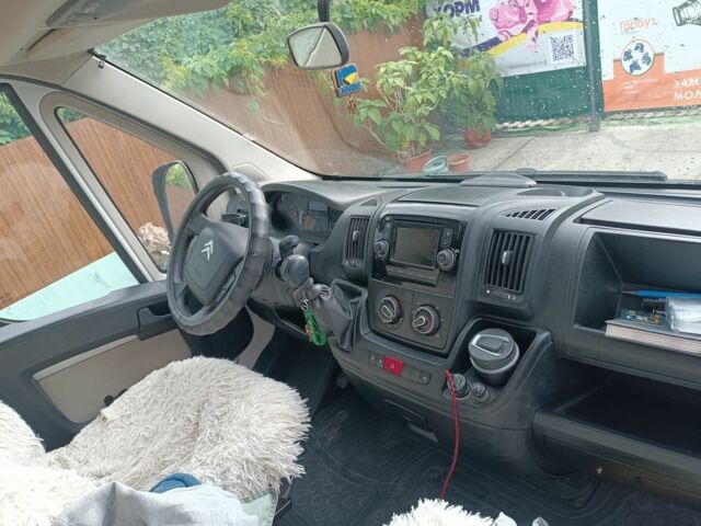 Белый Ситроен Jumper, объемом двигателя 2.2 л и пробегом 285 тыс. км за 12600 $, фото 3 на Automoto.ua