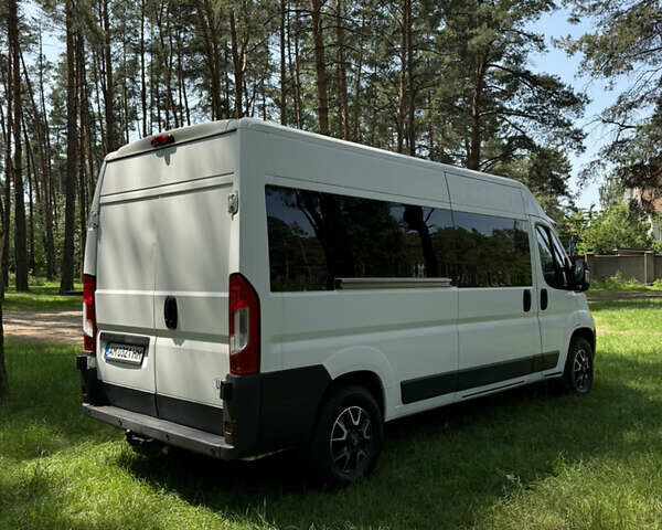 Ситроен Jumper 2015 в Бердичеве на Automoto.ua Белый Ситроен Jumper, объемом двигателя 3 л и пробегом 452 тыс. км за 17500 $, фото 9 на Automoto.ua