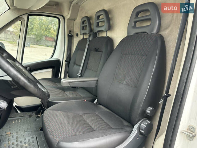 Белый Ситроен Jumper, объемом двигателя 2.2 л и пробегом 192 тыс. км за 12790 $, фото 18 на Automoto.ua