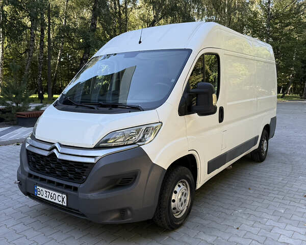 Белый Ситроен Jumper, объемом двигателя 2 л и пробегом 254 тыс. км за 11800 $, фото 2 на Automoto.ua