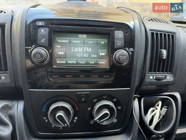 Белый Ситроен Jumper, объемом двигателя 2.2 л и пробегом 288 тыс. км за 13700 $, фото 19 на Automoto.ua