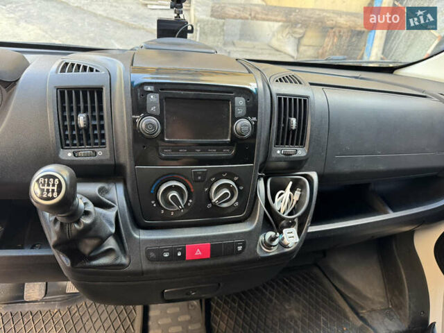 Белый Ситроен Jumper, объемом двигателя 2.2 л и пробегом 288 тыс. км за 13700 $, фото 18 на Automoto.ua