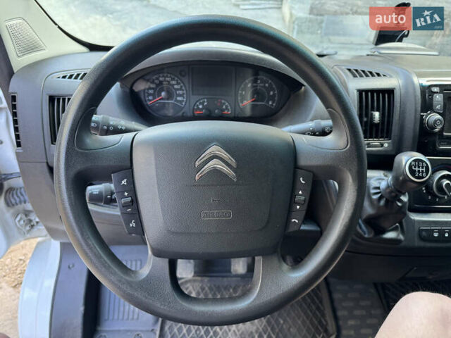 Белый Ситроен Jumper, объемом двигателя 2.2 л и пробегом 288 тыс. км за 13700 $, фото 21 на Automoto.ua