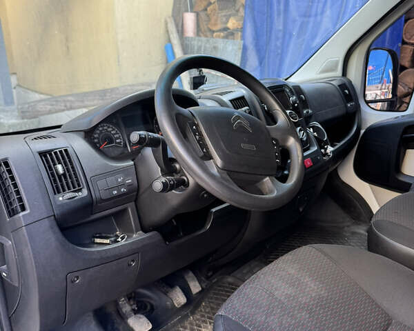 Белый Ситроен Jumper, объемом двигателя 2.2 л и пробегом 288 тыс. км за 13700 $, фото 13 на Automoto.ua
