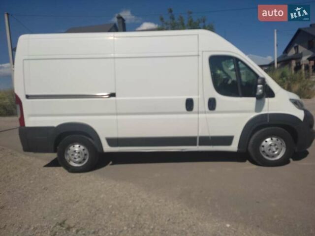 Белый Ситроен Jumper, объемом двигателя 2 л и пробегом 305 тыс. км за 11500 $, фото 1 на Automoto.ua