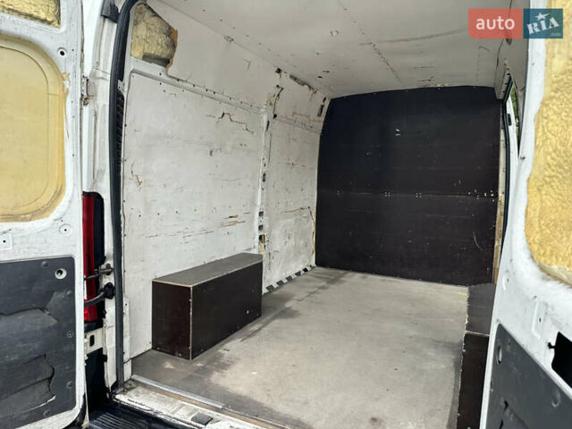 Білий Сітроен Jumper, об'ємом двигуна 2.2 л та пробігом 235 тис. км за 13000 $, фото 21 на Automoto.ua