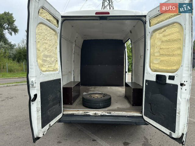 Белый Ситроен Jumper, объемом двигателя 2.2 л и пробегом 185 тыс. км за 14000 $, фото 21 на Automoto.ua