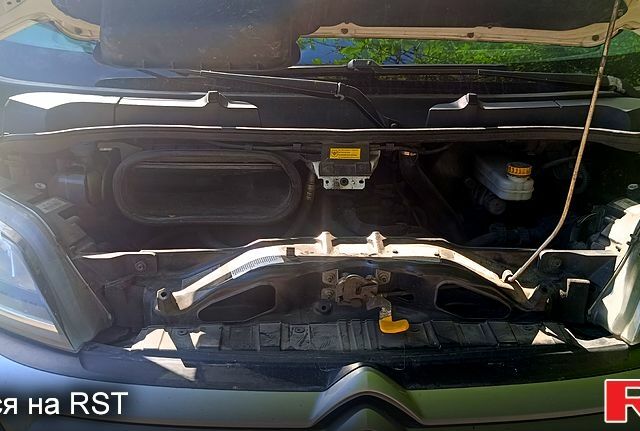 Белый Ситроен Jumper, объемом двигателя 2.2 л и пробегом 454 тыс. км за 11500 $, фото 8 на Automoto.ua