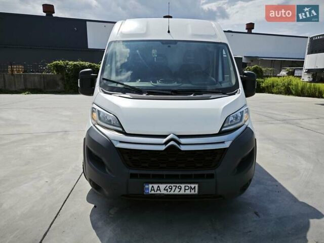 Белый Ситроен Jumper, объемом двигателя 2.2 л и пробегом 170 тыс. км за 14000 $, фото 2 на Automoto.ua