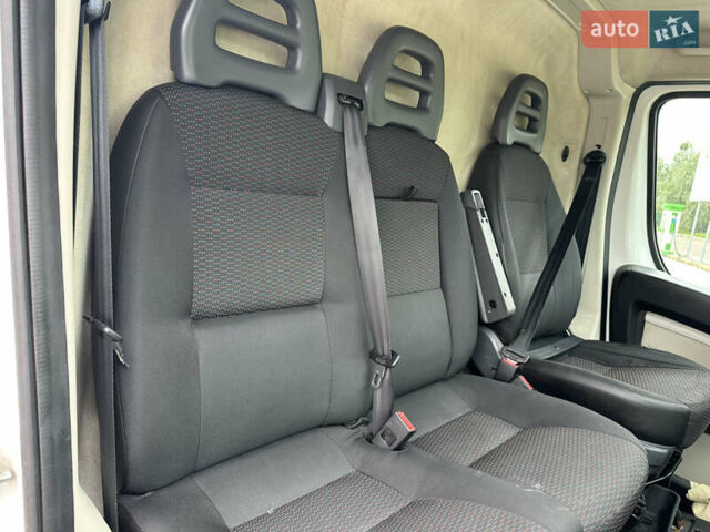 Білий Сітроен Jumper, об'ємом двигуна 2.2 л та пробігом 235 тис. км за 13000 $, фото 19 на Automoto.ua