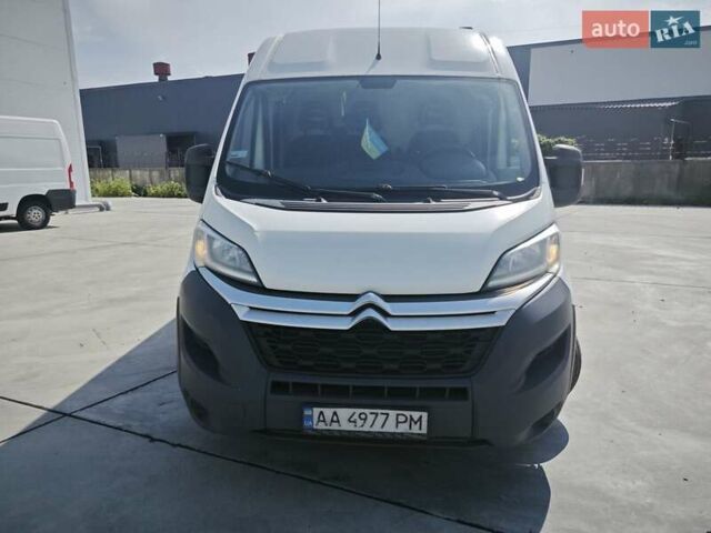 Белый Ситроен Jumper, объемом двигателя 2.2 л и пробегом 283 тыс. км за 12500 $, фото 4 на Automoto.ua