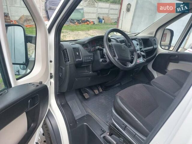 Белый Ситроен Jumper, объемом двигателя 2 л и пробегом 256 тыс. км за 15648 $, фото 8 на Automoto.ua