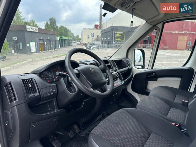 Белый Ситроен Jumper, объемом двигателя 2.2 л и пробегом 185 тыс. км за 14000 $, фото 16 на Automoto.ua