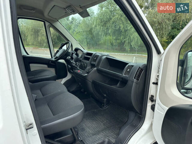 Білий Сітроен Jumper, об'ємом двигуна 2.2 л та пробігом 235 тис. км за 13000 $, фото 16 на Automoto.ua