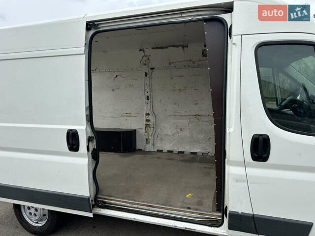 Білий Сітроен Jumper, об'ємом двигуна 2.2 л та пробігом 235 тис. км за 13000 $, фото 23 на Automoto.ua