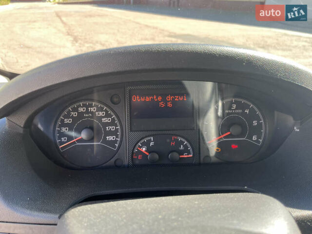 Белый Ситроен Jumper, объемом двигателя 2.2 л и пробегом 315 тыс. км за 13500 $, фото 7 на Automoto.ua