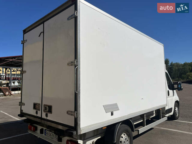 Белый Ситроен Jumper, объемом двигателя 2.2 л и пробегом 315 тыс. км за 13500 $, фото 5 на Automoto.ua