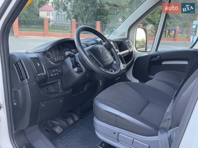 Белый Ситроен Jumper, объемом двигателя 2.2 л и пробегом 200 тыс. км за 16300 $, фото 10 на Automoto.ua