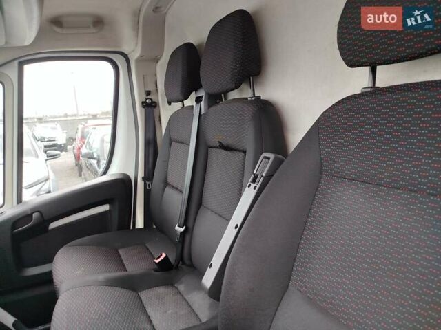Білий Сітроен Jumper, об'ємом двигуна 2.2 л та пробігом 175 тис. км за 15995 $, фото 5 на Automoto.ua