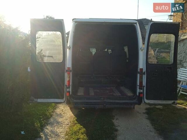 Белый Ситроен Jumper, объемом двигателя 2.5 л и пробегом 417 тыс. км за 3700 $, фото 4 на Automoto.ua