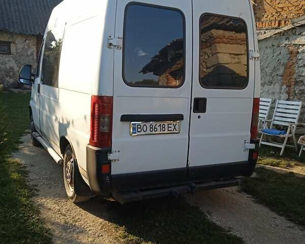 Белый Ситроен Jumper, объемом двигателя 2.5 л и пробегом 417 тыс. км за 3700 $, фото 6 на Automoto.ua