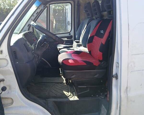 Белый Ситроен Jumper, объемом двигателя 2.5 л и пробегом 400 тыс. км за 2700 $, фото 3 на Automoto.ua