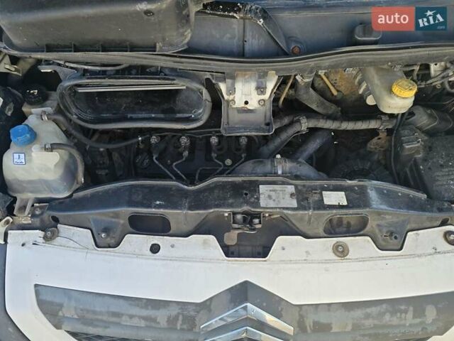 Белый Ситроен Jumper, объемом двигателя 2.2 л и пробегом 22 тыс. км за 4650 $, фото 22 на Automoto.ua