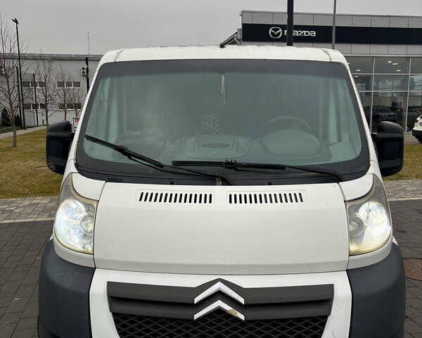 Белый Ситроен Jumper, объемом двигателя 2.2 л и пробегом 331 тыс. км за 6500 $, фото 1 на Automoto.ua