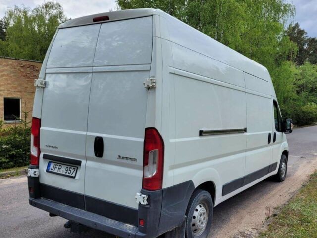 Белый Ситроен Jumper, объемом двигателя 2 л и пробегом 231 тыс. км за 8250 $, фото 4 на Automoto.ua