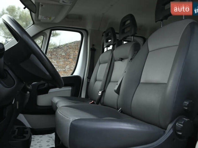 Белый Ситроен Jumper, объемом двигателя 2.2 л и пробегом 85 тыс. км за 16500 $, фото 19 на Automoto.ua