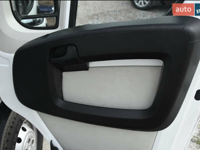 Белый Ситроен Jumper, объемом двигателя 2.2 л и пробегом 85 тыс. км за 16500 $, фото 24 на Automoto.ua