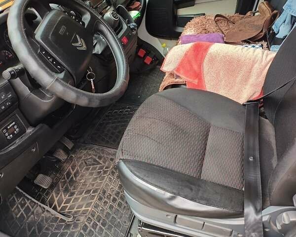 Белый Ситроен Jumper, объемом двигателя 2 л и пробегом 230 тыс. км за 13200 $, фото 2 на Automoto.ua