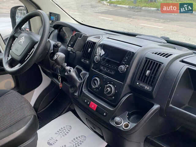 Белый Ситроен Jumper, объемом двигателя 2.2 л и пробегом 148 тыс. км за 13499 $, фото 12 на Automoto.ua