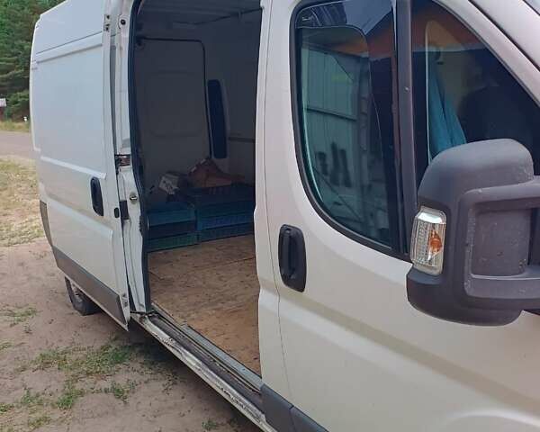 Белый Ситроен Jumper, объемом двигателя 2 л и пробегом 230 тыс. км за 13200 $, фото 8 на Automoto.ua