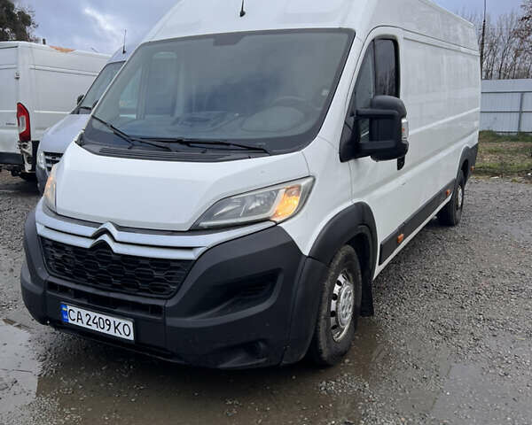Белый Ситроен Jumper, объемом двигателя 2.5 л и пробегом 500 тыс. км за 12000 $, фото 2 на Automoto.ua