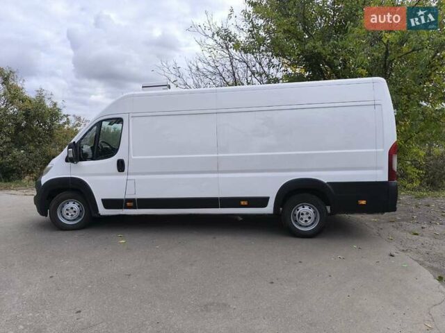 Белый Ситроен Jumper, объемом двигателя 2.2 л и пробегом 317 тыс. км за 13300 $, фото 21 на Automoto.ua