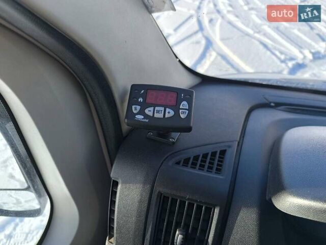 Білий Сітроен Jumper, об'ємом двигуна 2.2 л та пробігом 318 тис. км за 12700 $, фото 4 на Automoto.ua