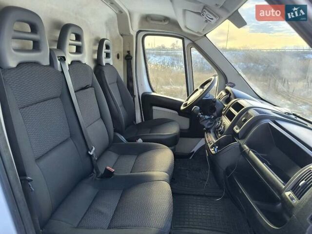 Білий Сітроен Jumper, об'ємом двигуна 2.2 л та пробігом 318 тис. км за 12700 $, фото 14 на Automoto.ua