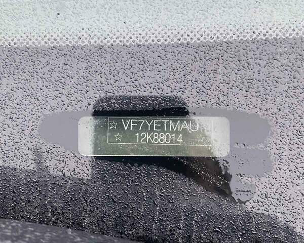 Белый Ситроен Jumper, объемом двигателя 2.2 л и пробегом 421 тыс. км за 12500 $, фото 5 на Automoto.ua