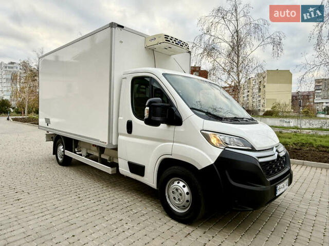 Белый Ситроен Jumper, объемом двигателя 2.2 л и пробегом 330 тыс. км за 15300 $, фото 8 на Automoto.ua