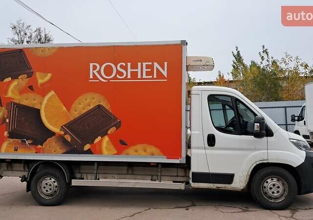 Белый Ситроен Jumper, объемом двигателя 2.2 л и пробегом 405 тыс. км за 650000 $, фото 5 на Automoto.ua