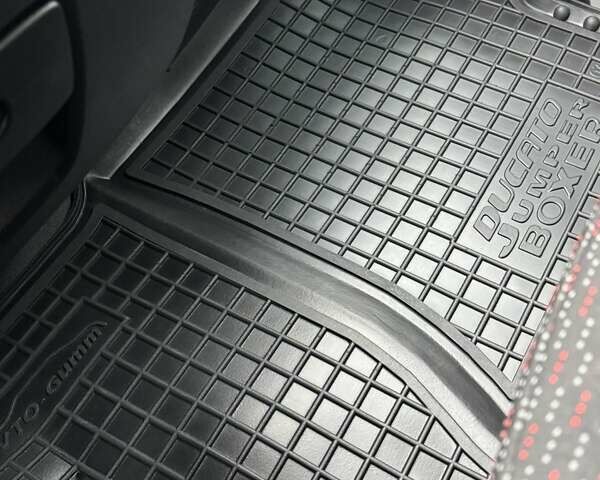 Белый Ситроен Jumper, объемом двигателя 2.2 л и пробегом 191 тыс. км за 15499 $, фото 8 на Automoto.ua