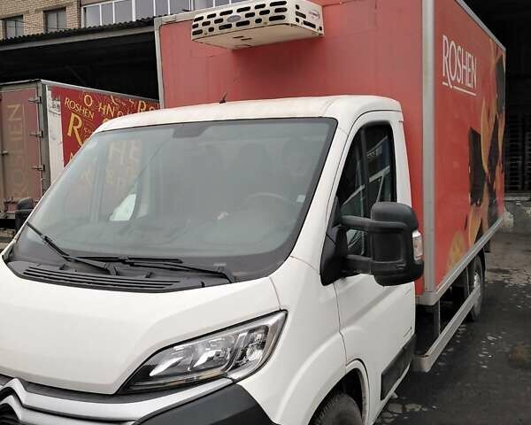 Белый Ситроен Jumper, объемом двигателя 2.2 л и пробегом 267 тыс. км за 12500 $, фото 1 на Automoto.ua