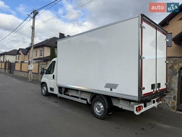 Белый Ситроен Jumper, объемом двигателя 0 л и пробегом 205 тыс. км за 16300 $, фото 2 на Automoto.ua