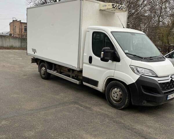 Белый Ситроен Jumper, объемом двигателя 2.2 л и пробегом 421 тыс. км за 12500 $, фото 9 на Automoto.ua
