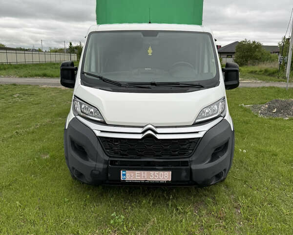 Білий Сітроен Jumper, об'ємом двигуна 2 л та пробігом 170 тис. км за 16000 $, фото 1 на Automoto.ua