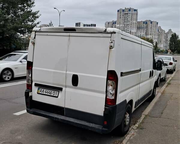 Белый Ситроен Jumper, объемом двигателя 2.2 л и пробегом 270 тыс. км за 5500 $, фото 1 на Automoto.ua