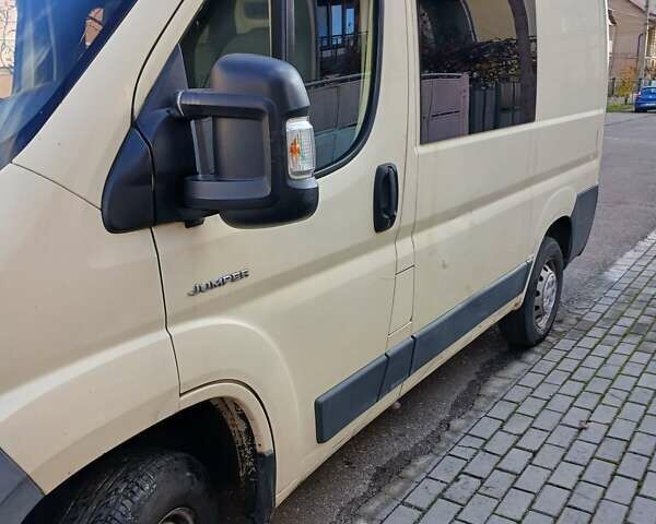 Бежевый Ситроен Jumper, объемом двигателя 2.2 л и пробегом 363 тыс. км за 5200 $, фото 2 на Automoto.ua